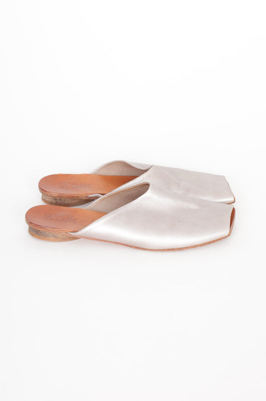 Walk Womens Metallic Shoes Size EU 39