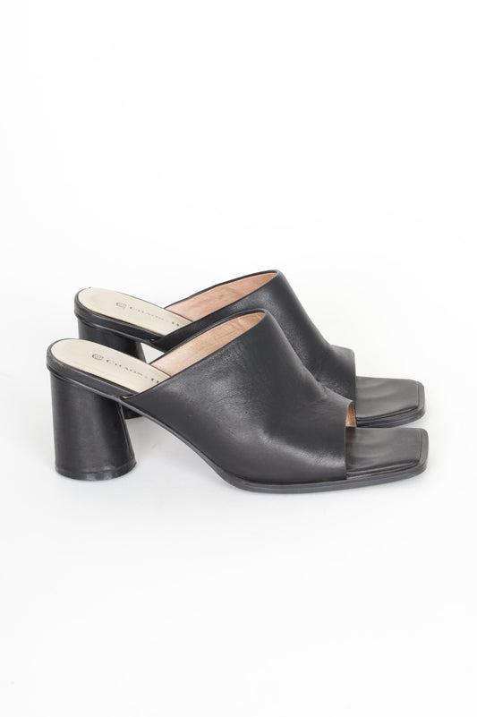 Chaos & Harmony Womens Black Shoes Size EU 40