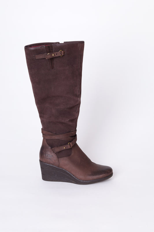 UGG Womens Brown Boots  Size EU 36