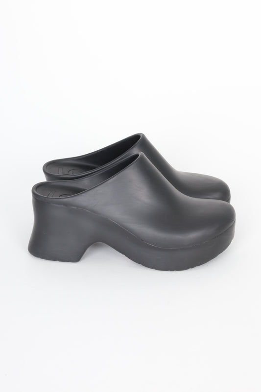 Loewe Womens Black Shoes Size EU 39