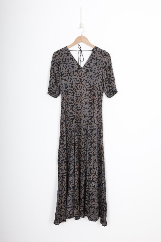 Like Minded Womens Grey Dress Size 6