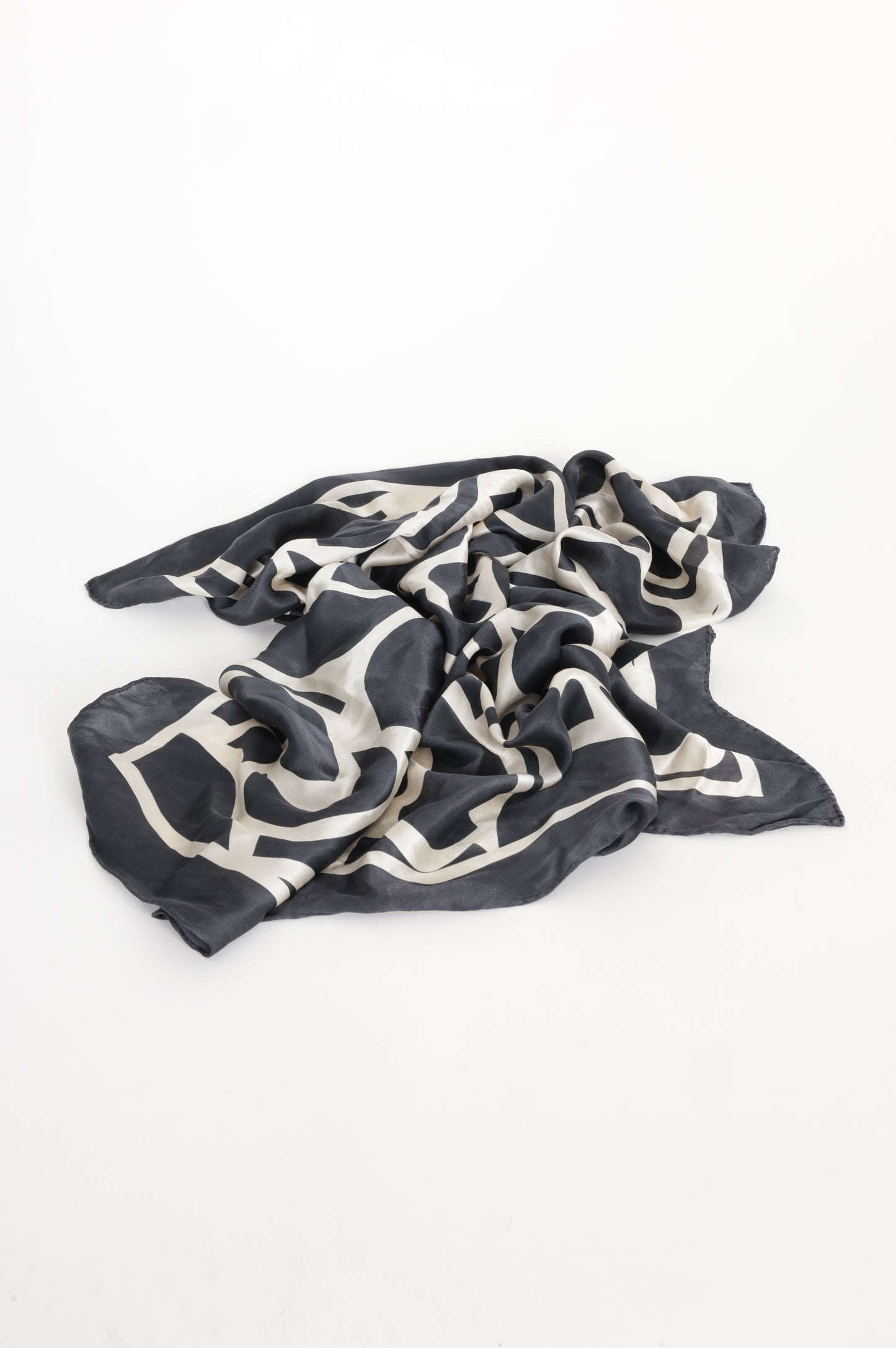 No Label Womens Black Scarf Size O/S