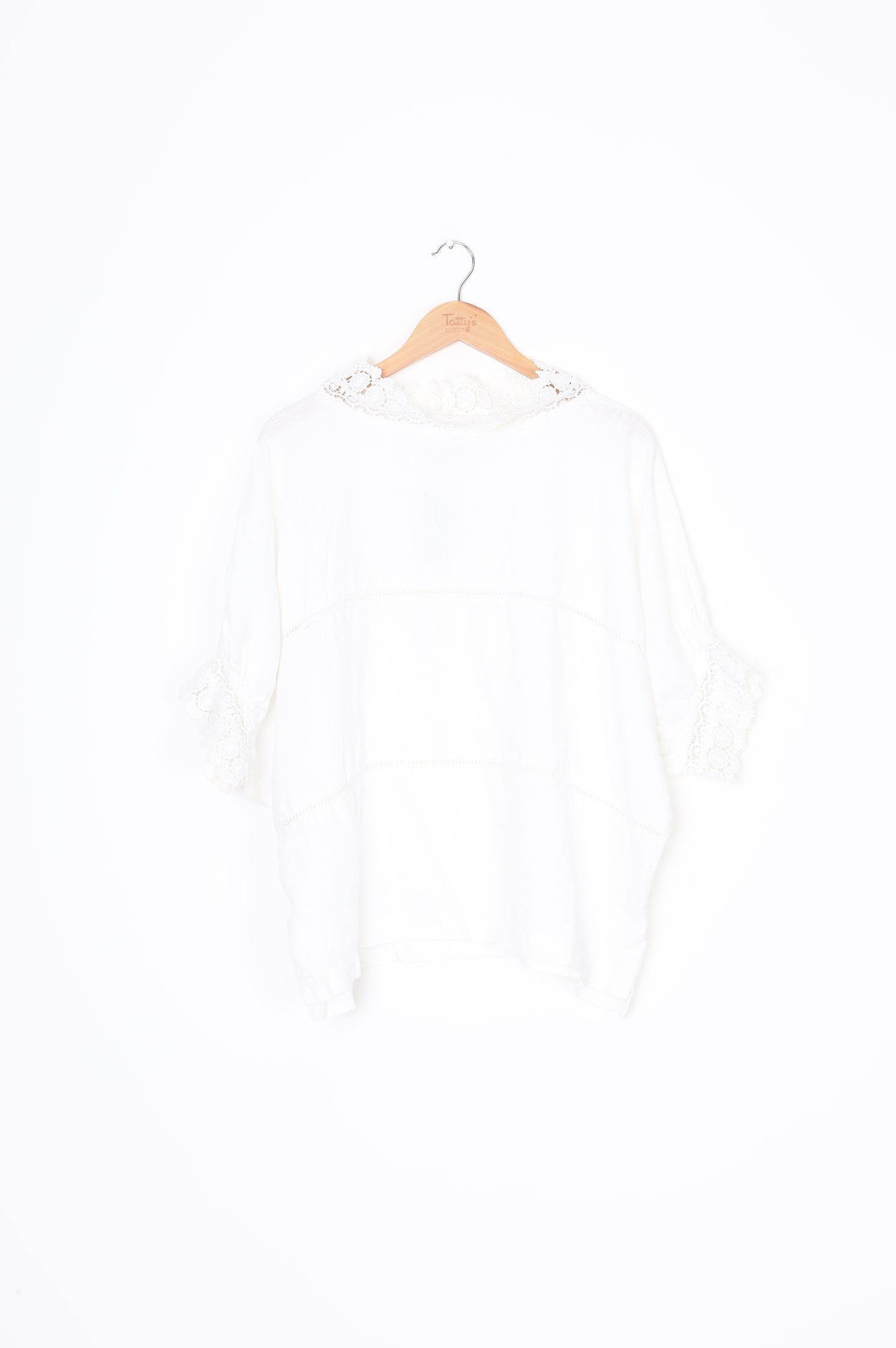 Carol Zambucka Womens White Top Size O/S