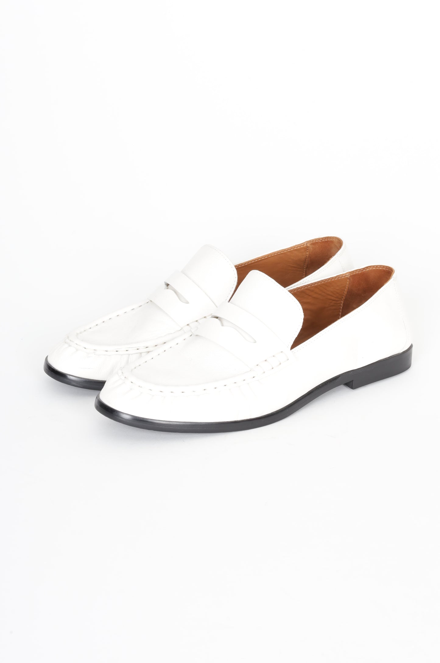 Assembly Label Womens White Shoes Size 40