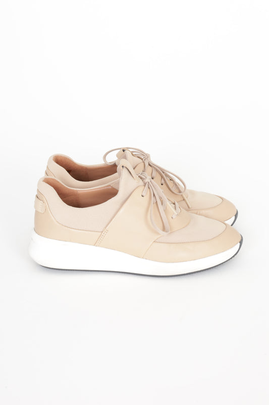 Clarks Womens Beige Sneakers Size EU 36