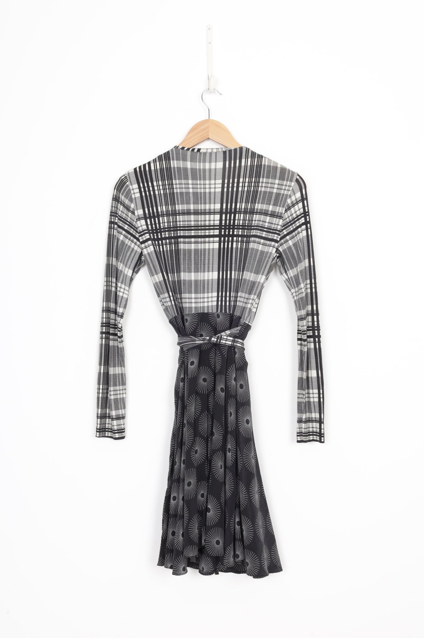 Diane von Furstenberg Womens White Dress Size 4