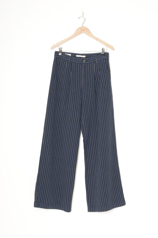 Levis Womens Blue Pants Size W 27