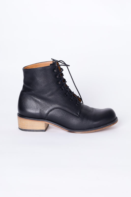 Minnie Cooper Womens Black Boots  Size EU 38.5