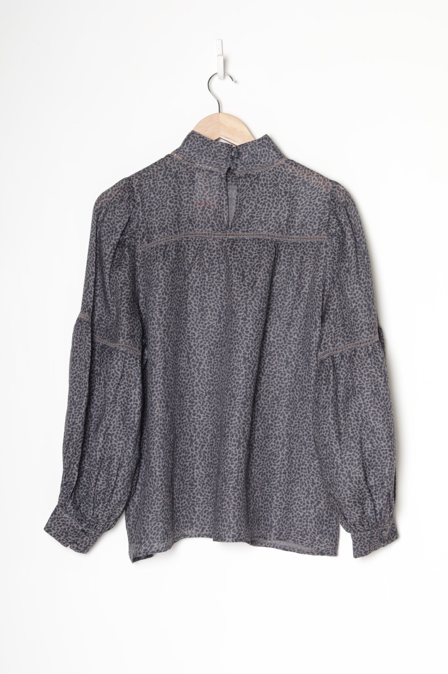 Zoe Kratzmann Womens Grey Top Size 1