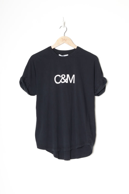 C&M Womens Black T-shirt Size 10