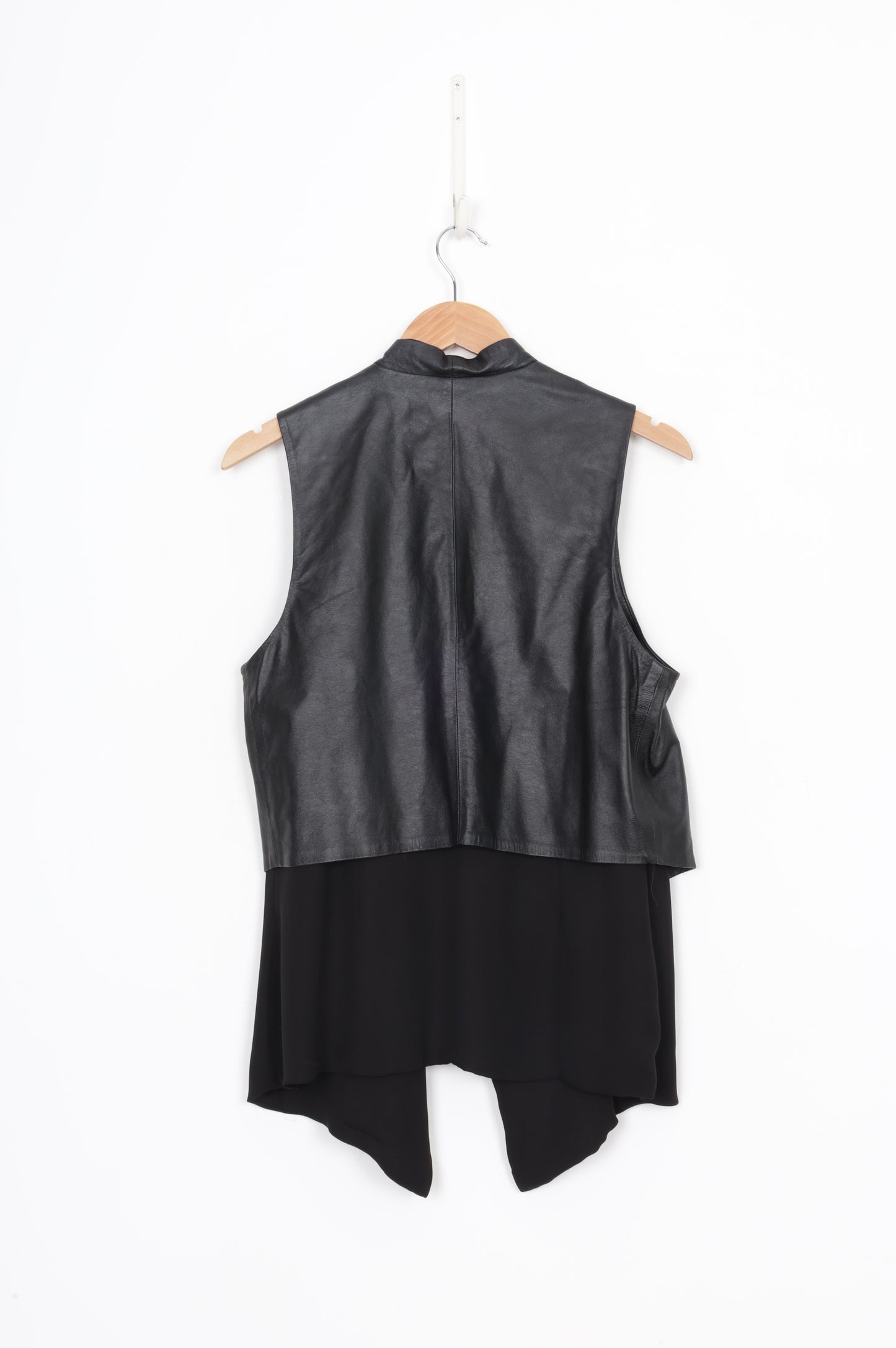 Max Womens Black Vest Size 12