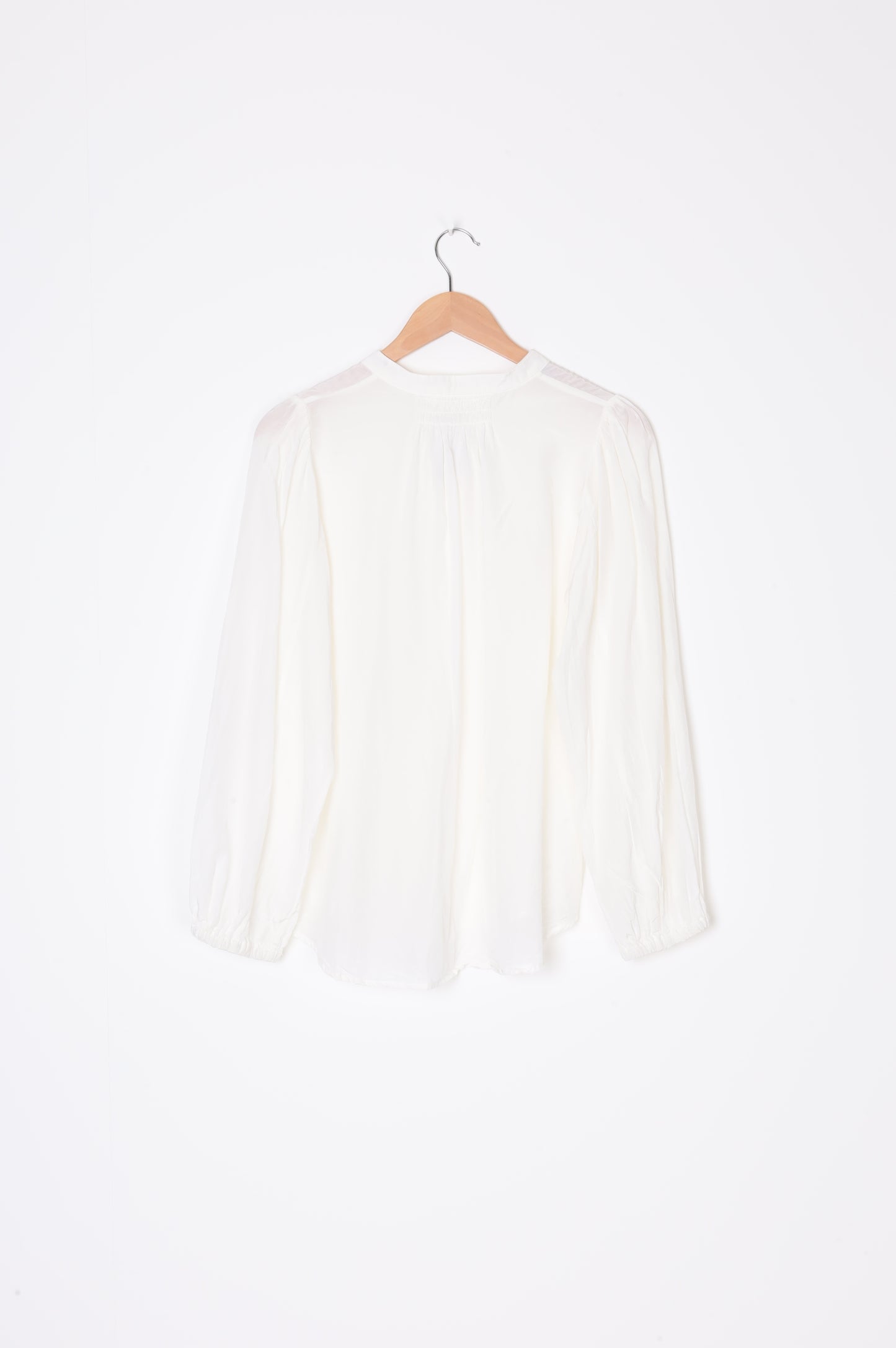 Sills Womens White Shirt Size 8