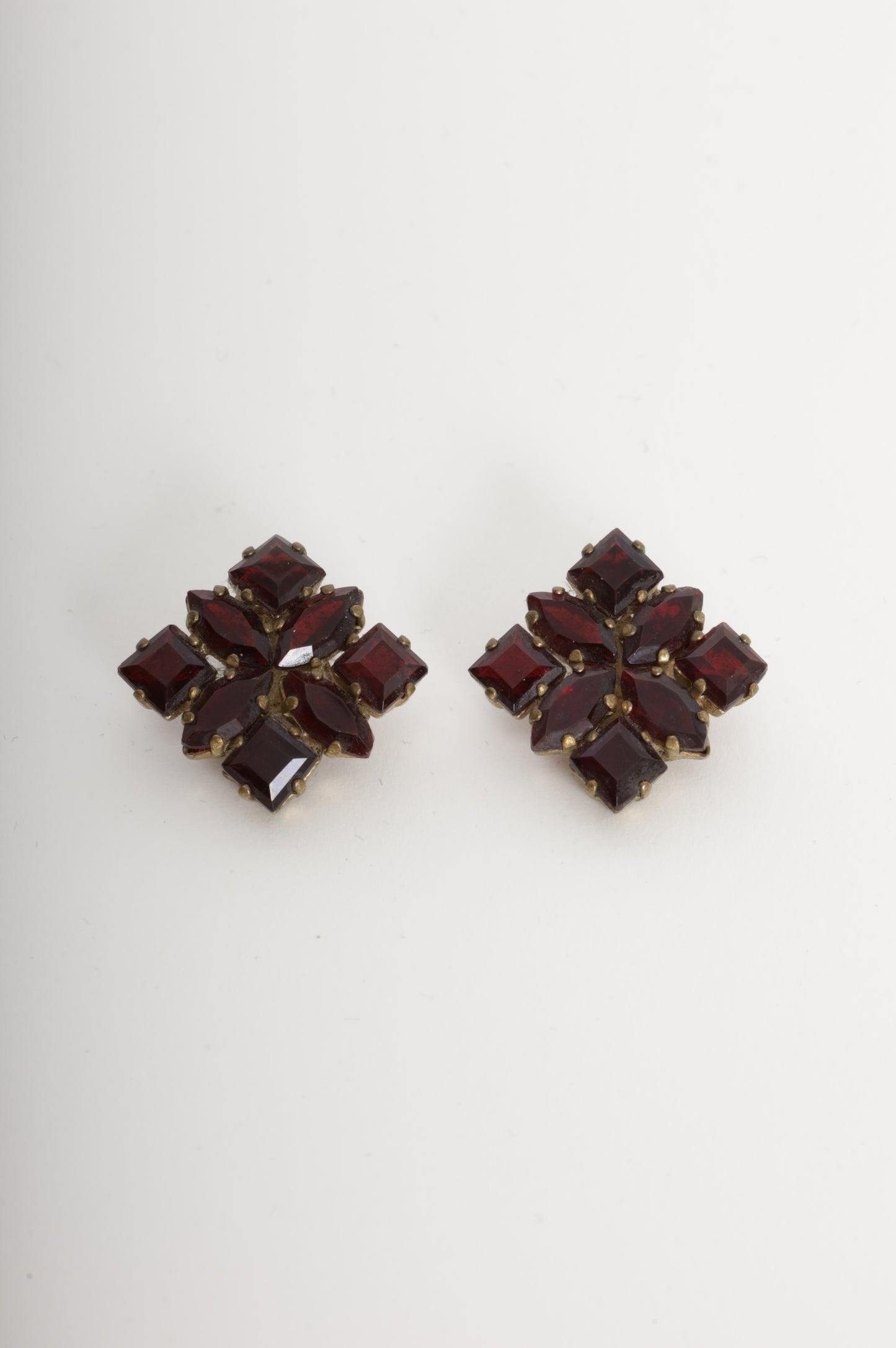 No Label Womens Red Earrings Size O/S