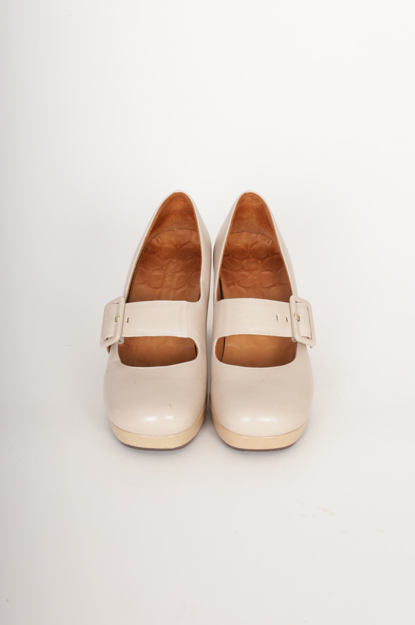 Chie Mihara Womens Beige Heels Size EU 37.5