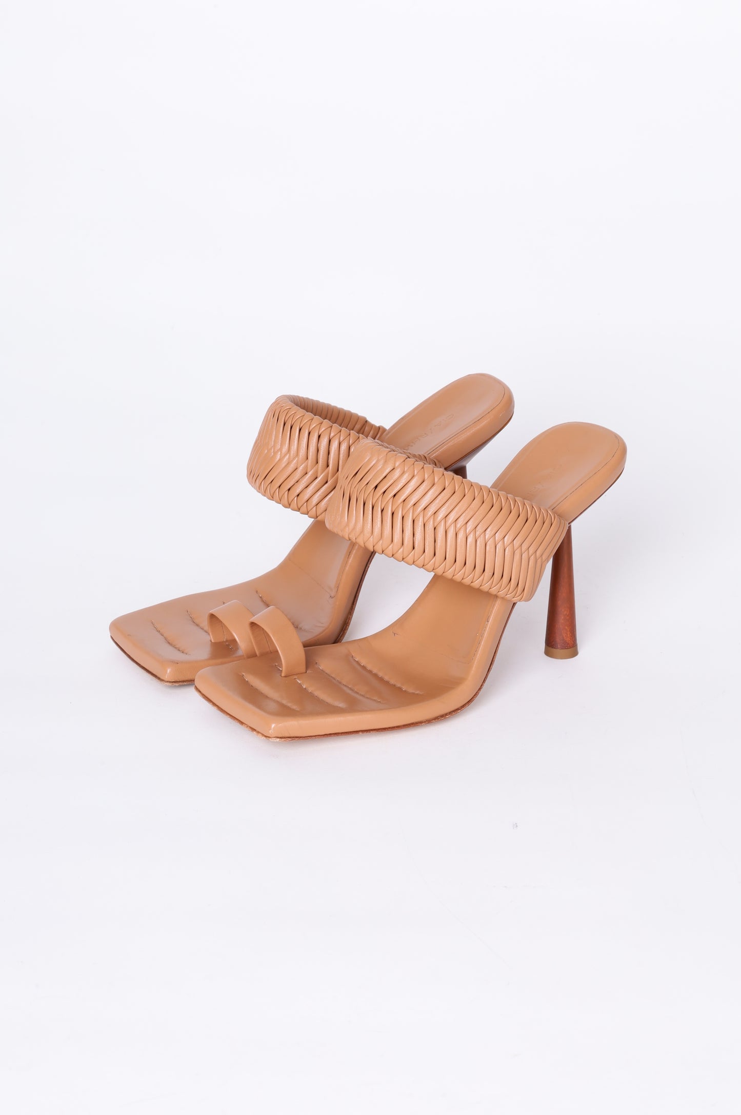 GIA / RHW Womens Beige Heels Size EU 40