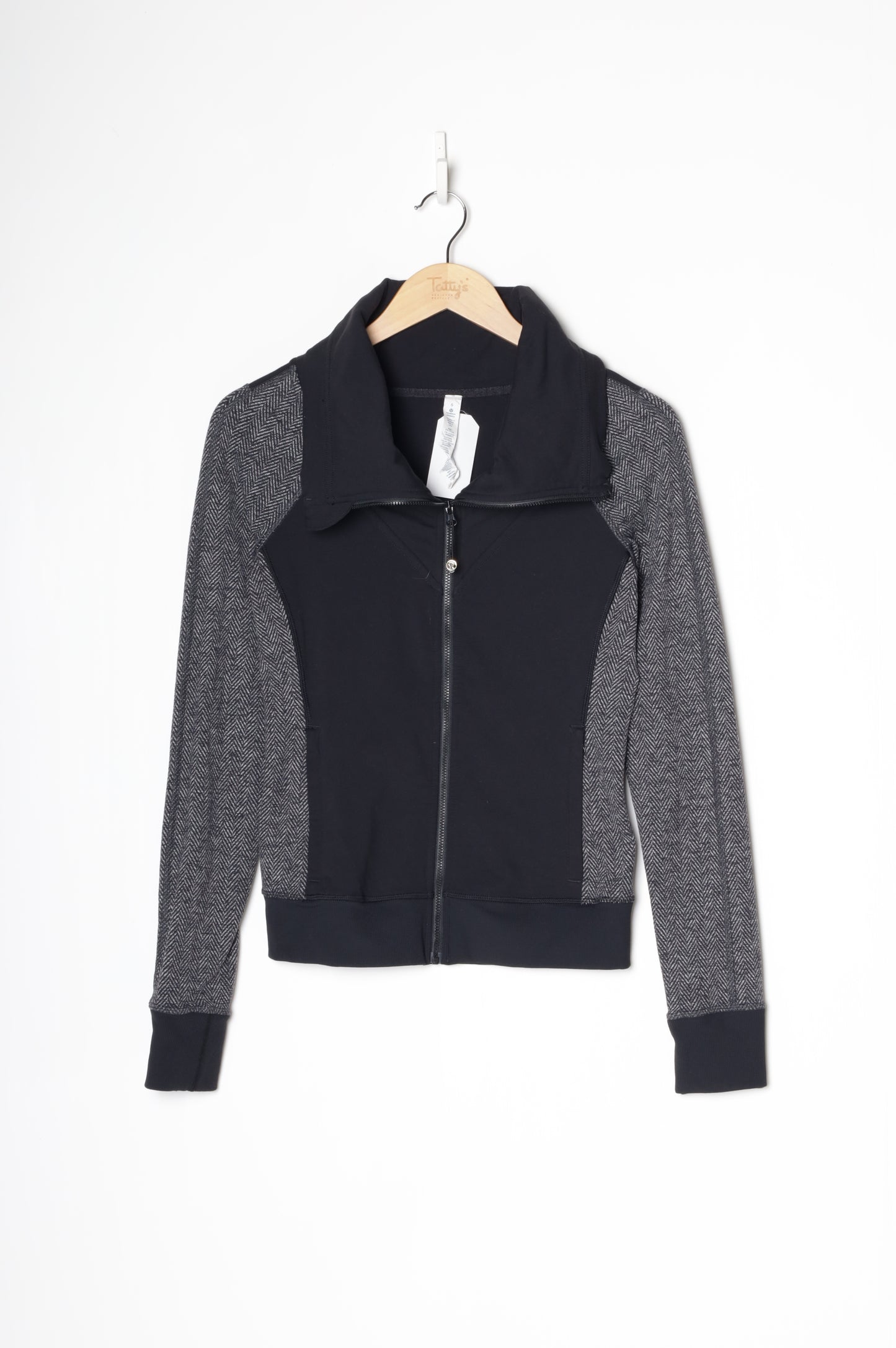 Lululemon Womens Black Jacket Size 6