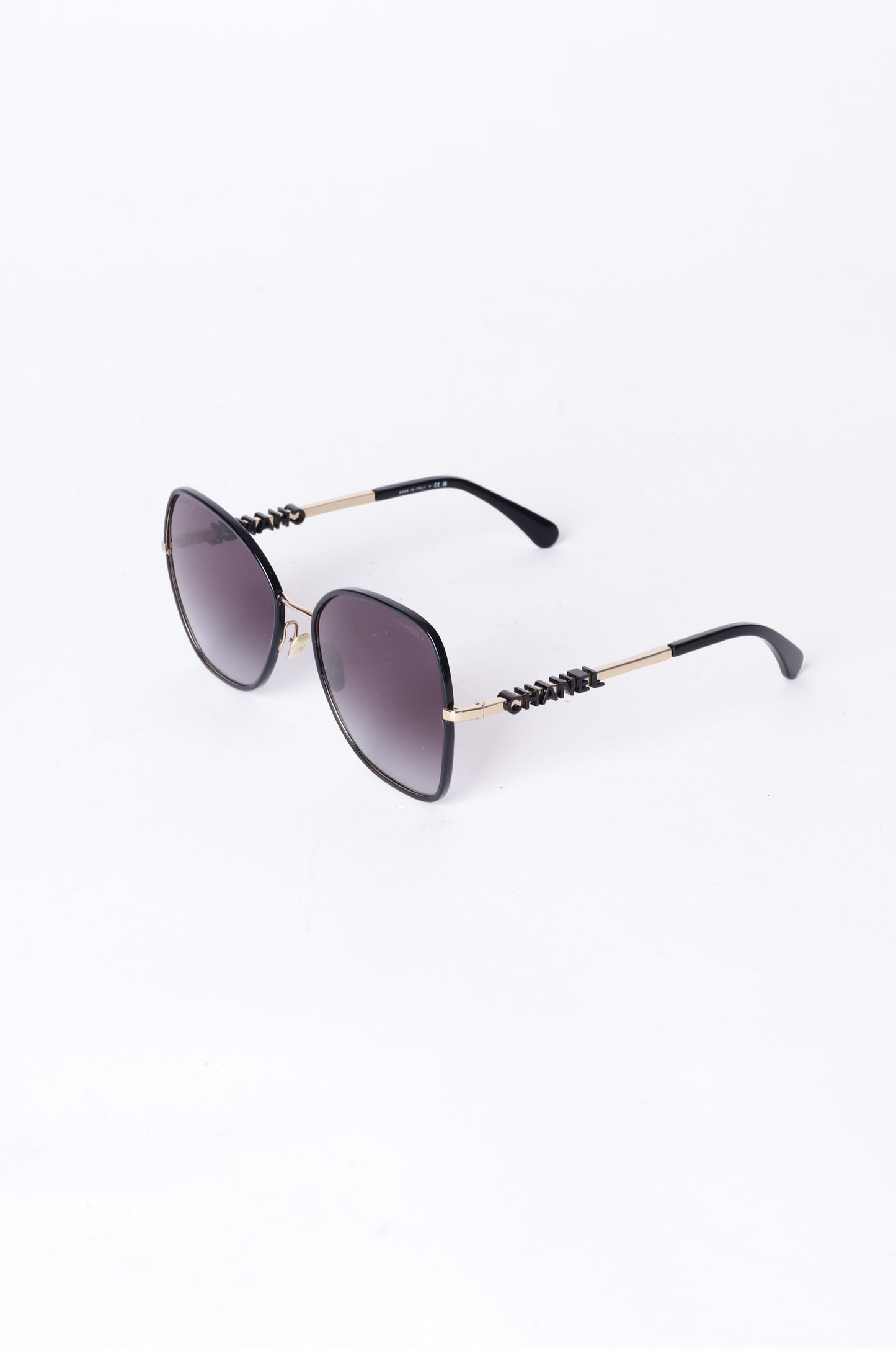 Chanel Womens Black Sunglasses Size O/S