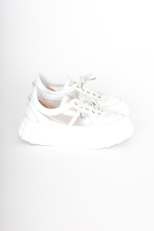 AGL Womens White Shoes Size EU 42