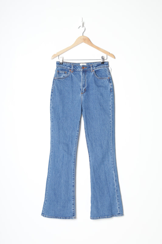 Neuw Womens Blue Jeans Size W 28