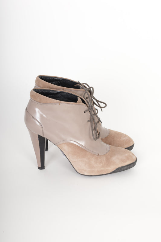 Tods  Womens Beige Heels Size EU 37.5