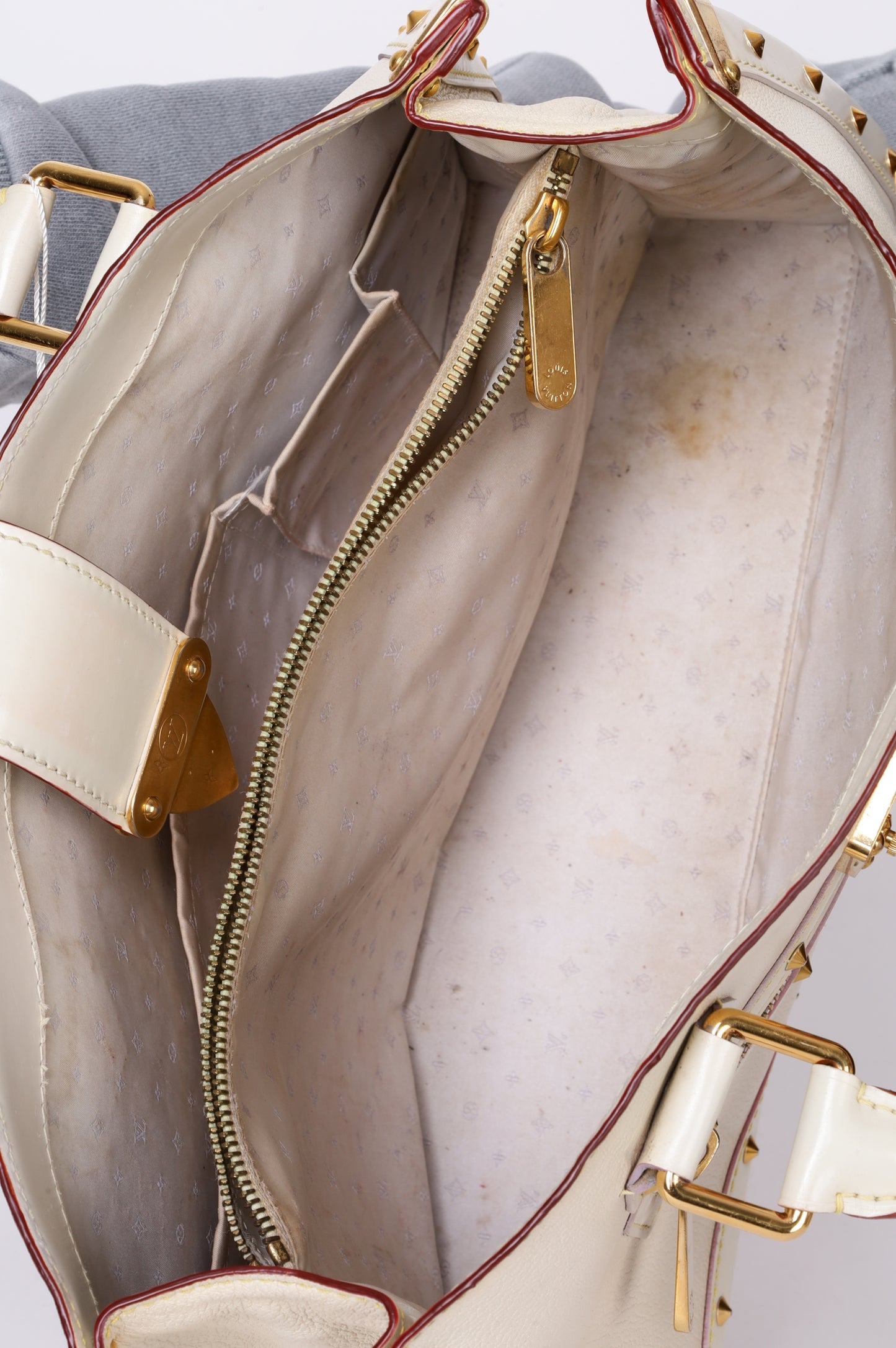Louis Vuitton Womens White Bag Size O/S