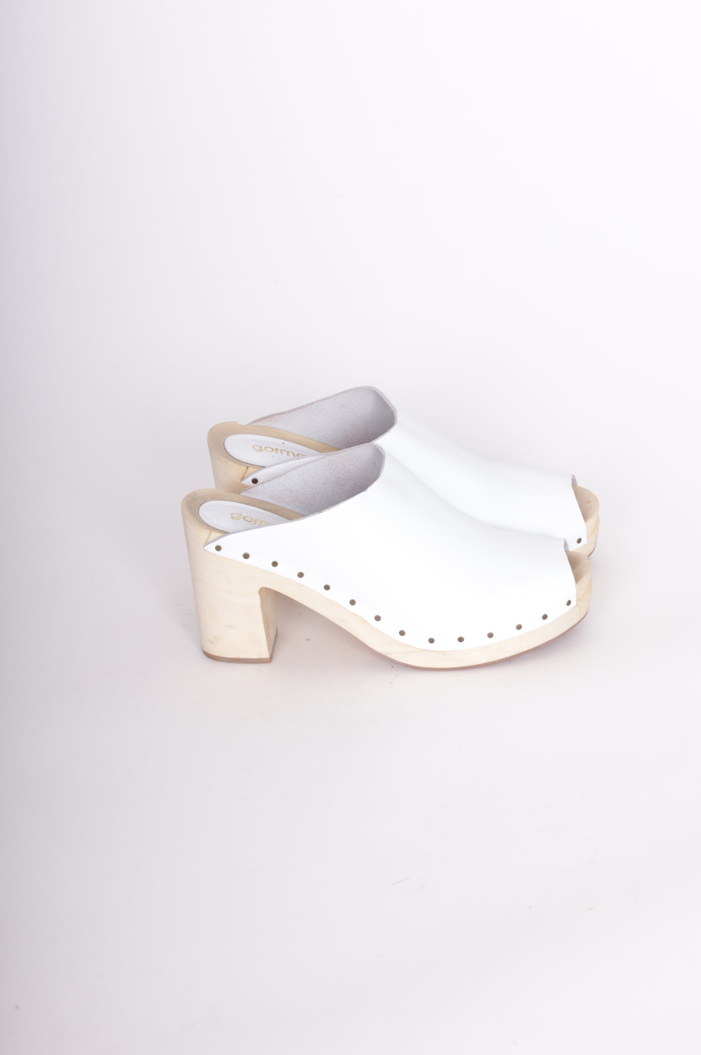 Gorman Womens White Heels Size EU 39