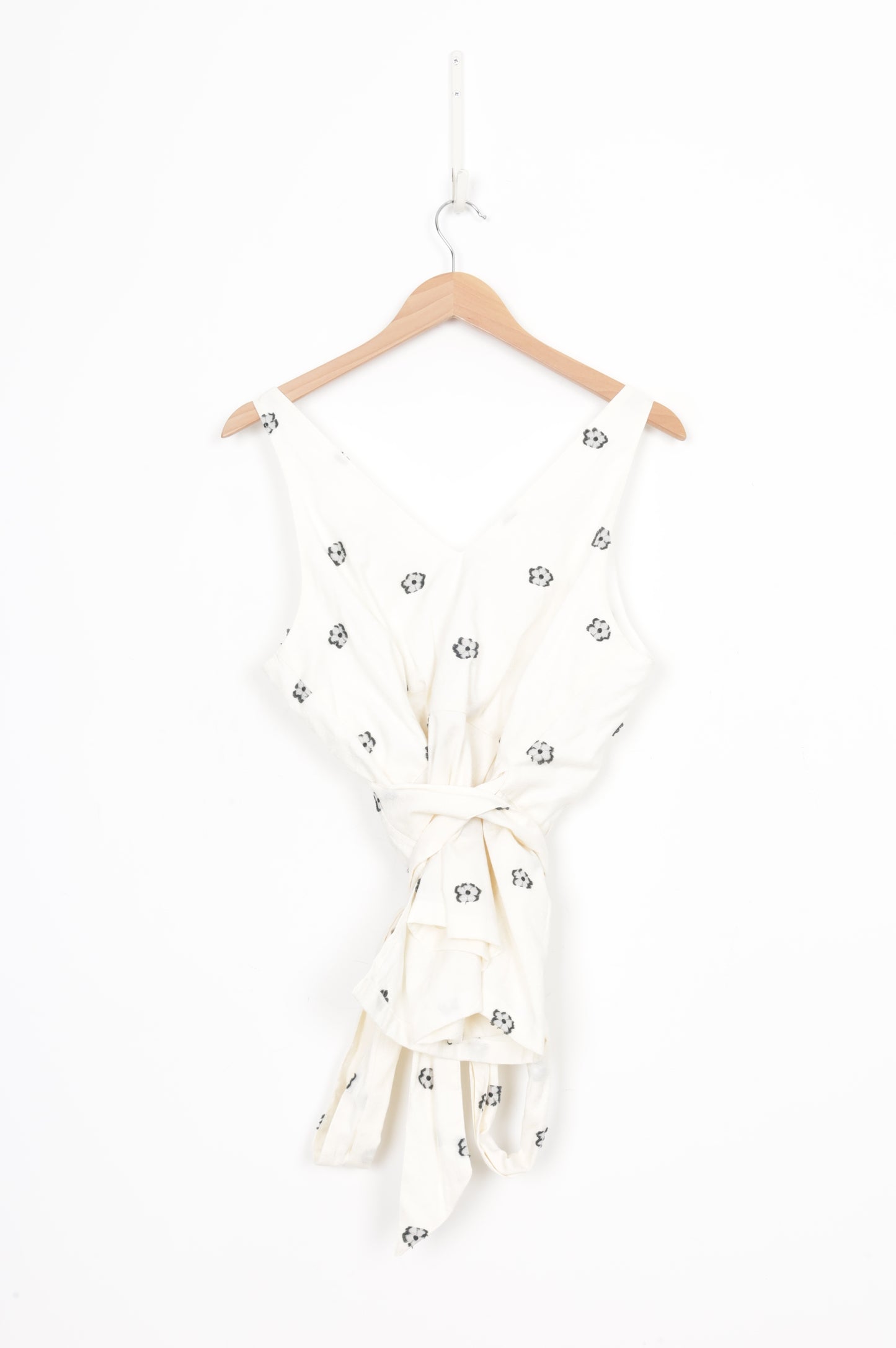 Ingrid Starnes Womens Cream Top Size M