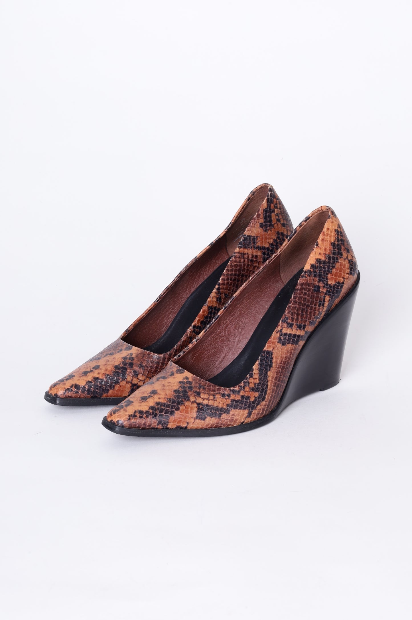 Wittner Womens Brown Shoes Size EU 39