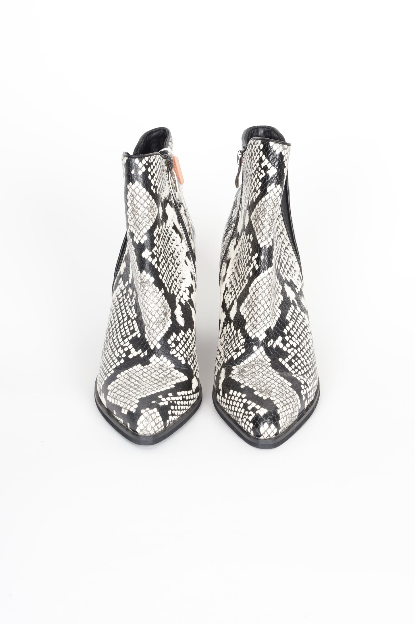 Alma en Pena Womens White Boots  Size EU 39