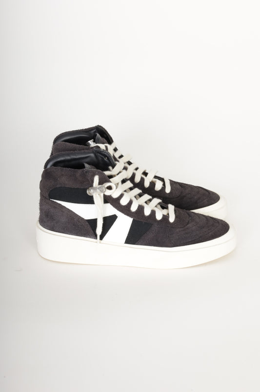 Fear of God Unisex Black Sneakers Size EU 40