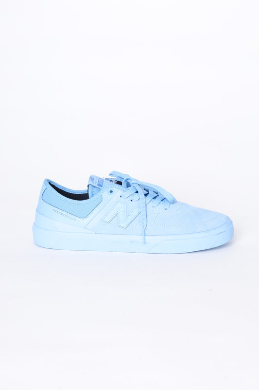 New Balance Mens Blue Sneakers Size EU 44