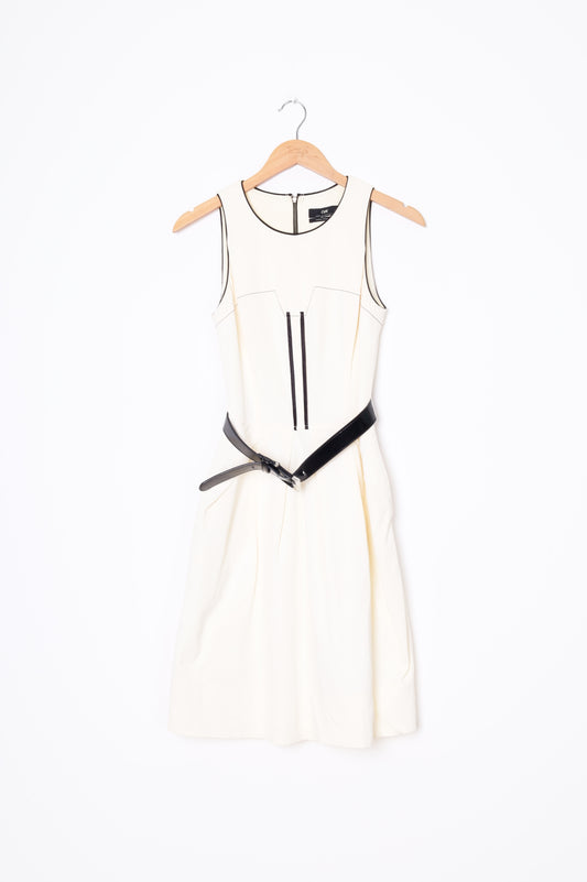 Cue Womens White Dress Size 8