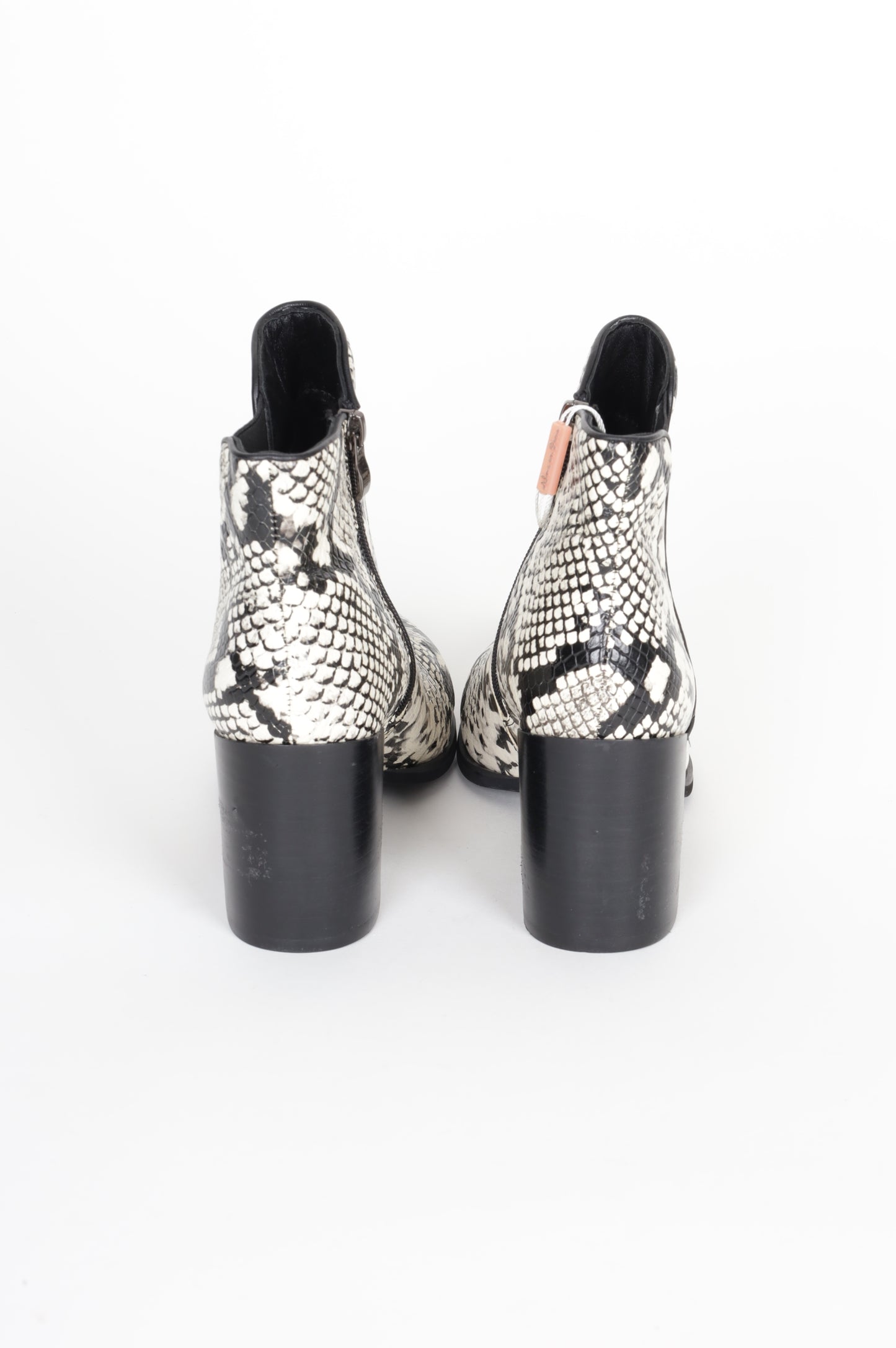 Alma en Pena Womens White Boots  Size EU 39